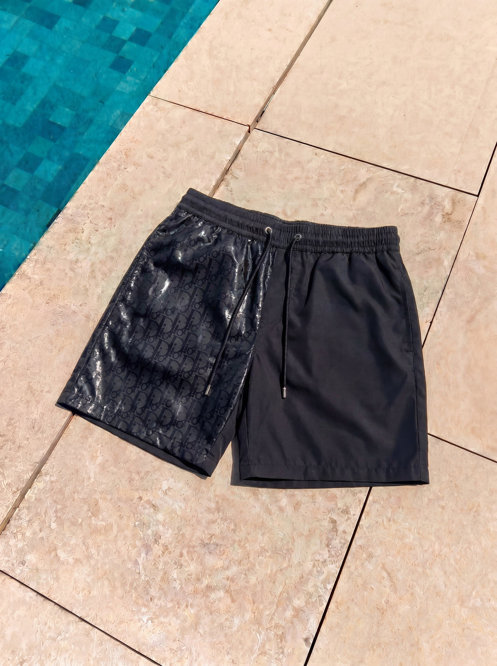 Short avec Motif "D" - Réactif